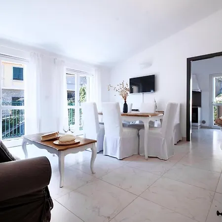 Edone' By Portofinohomes