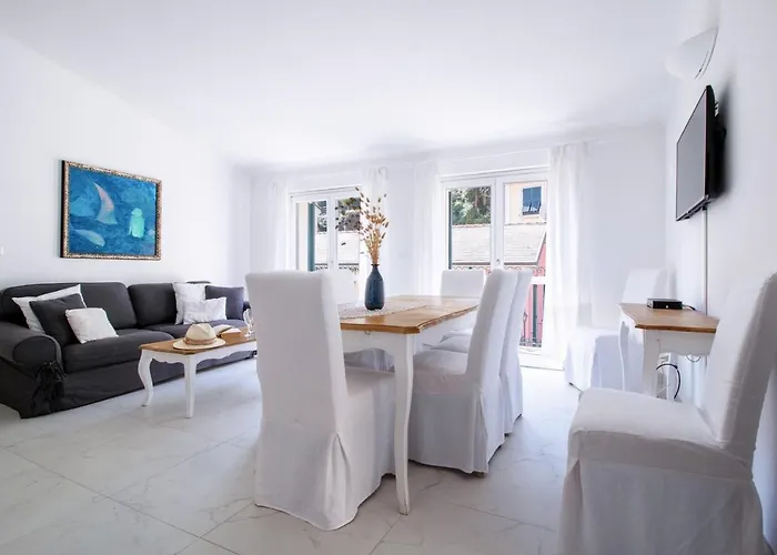 Lägenhet Edone' By Portofinohomes